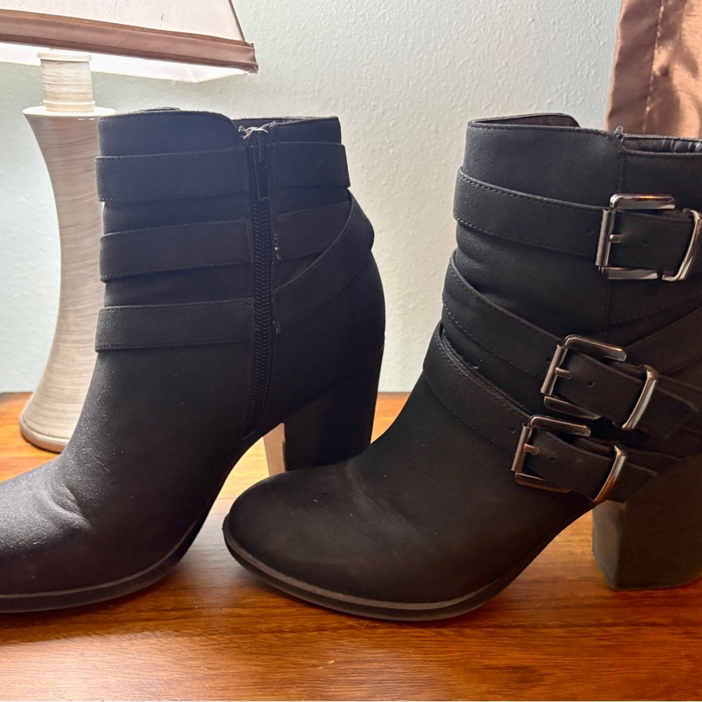 JustFab Black Heeled Boots with Buckle Detail